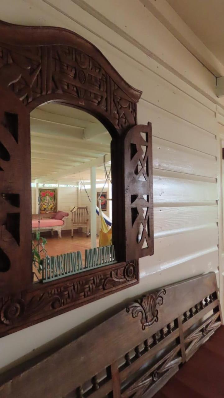 Akunamatata Guest House クルドサック エクステリア 写真